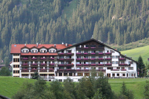 Hotel Weisseespitze
